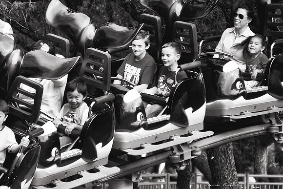 B&W Amusement Park - Family Photo